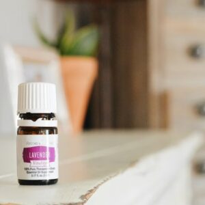 Natūralus levandų aliejus